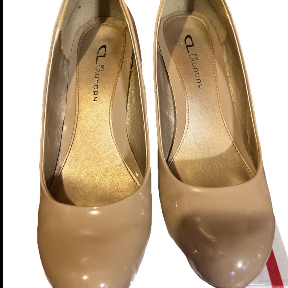 CL by Laundry Women's Nude Heels